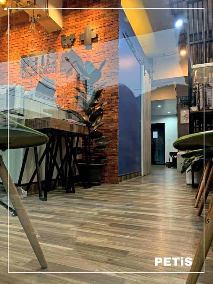 โรงพยาบาลสัตว์เพ็ทอีส PETiS Animal Hospital 9