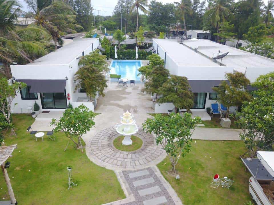 Loft Caravan Resort 9