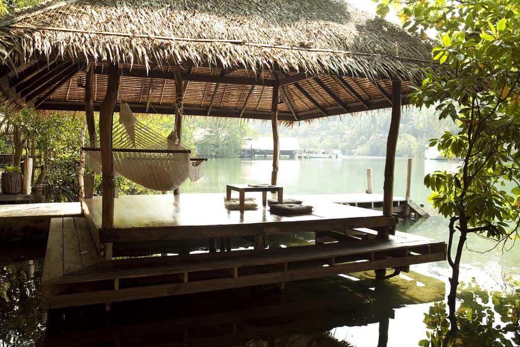 Captain Hook Resort 5