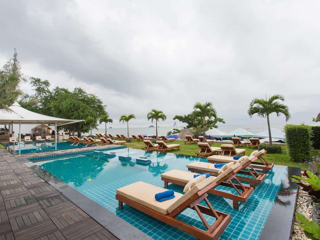 Sanae Beach Club 3