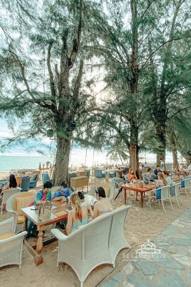 The Glass House Beachfront Restaurant and Bar เดอะ กลาสเฮ้าส์ พัทยา 9