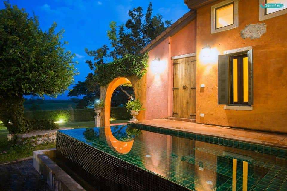 Her Glory Vacation Villa 9