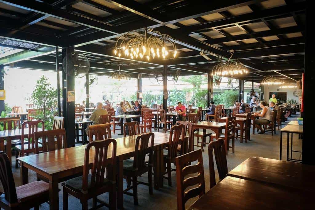 Basaya Beach Hotel & Resort 9