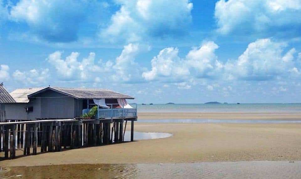 วารีซีฟู้ด ร้านอาหารทะเล ริมทะเล บ้านเพ ระยอง 3