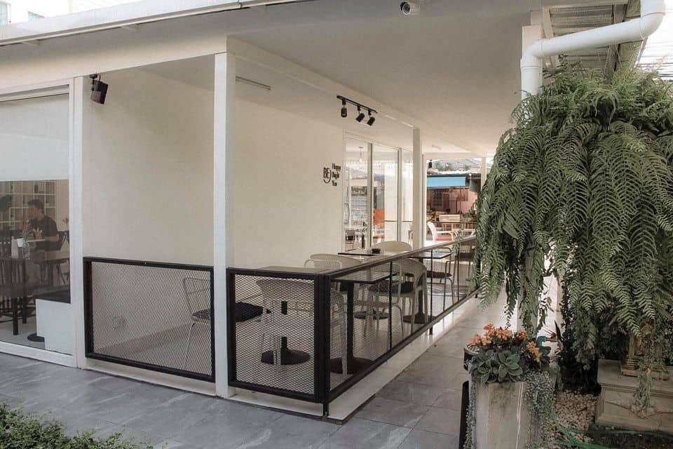 Breeze Box Cafe & Cactus บรีซ บ็อกซ์ คาเฟ่ 3