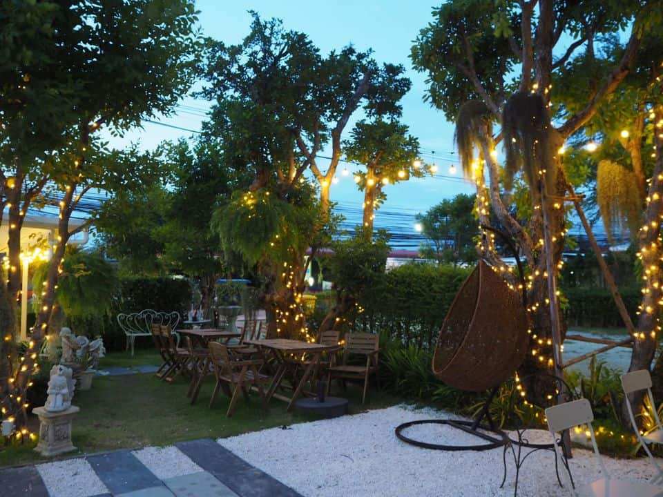 Breeze Box Cafe & Cactus บรีซ บ็อกซ์ คาเฟ่ 8