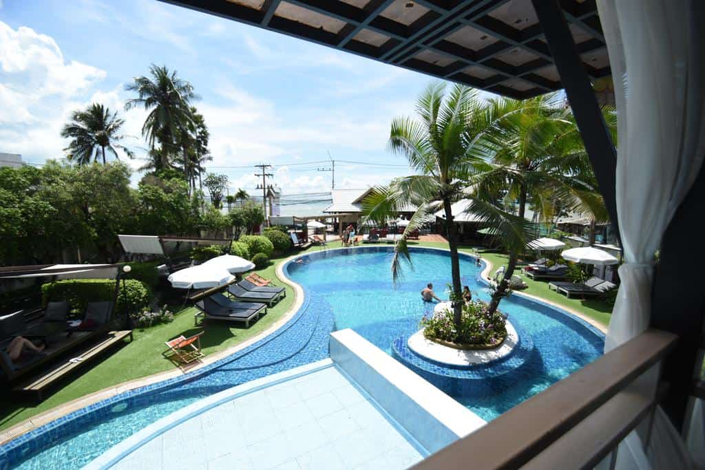 Natural Park Resort Jomtien Beach 6