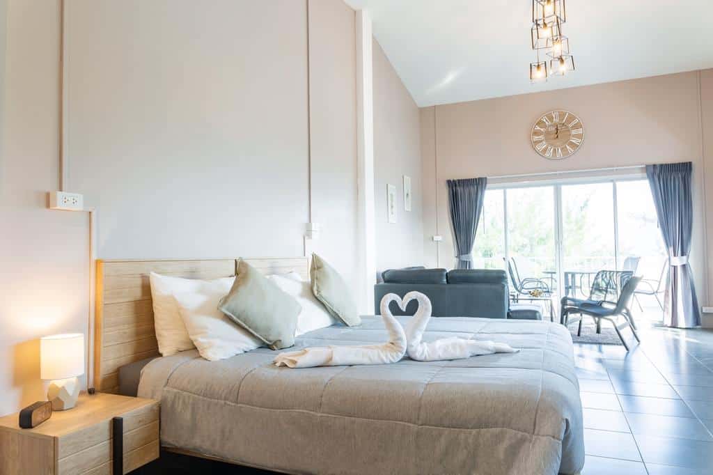 The Beach Cha Am Suites 2