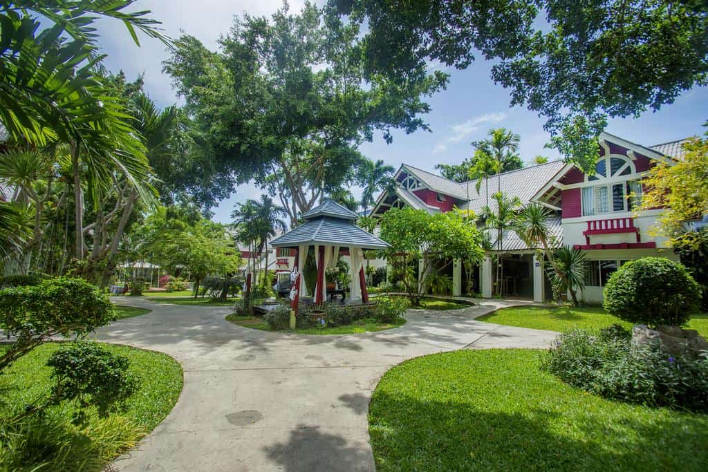 Natural Park Resort Jomtien Beach 8
