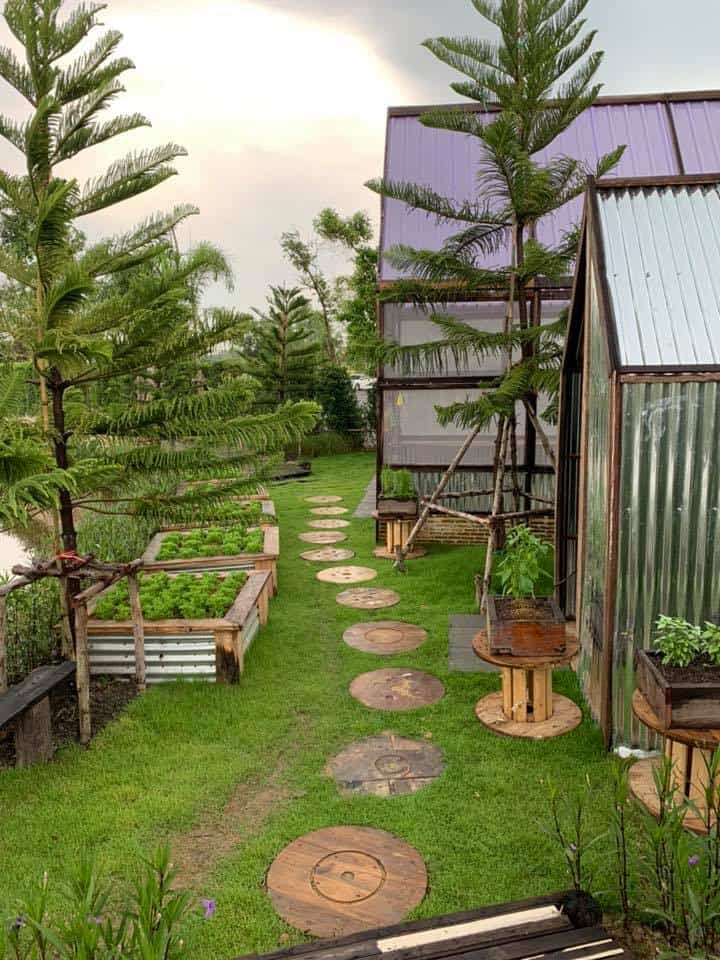 Montreux cafe' and farm (นครนายก) 2