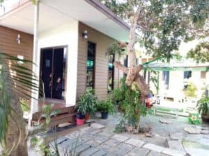 ยาหยี รีสอร์ท (Yayee House Angsila) 3