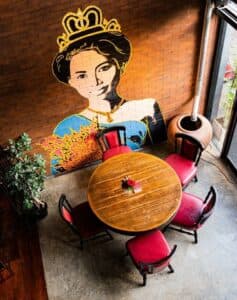 Sri Trat Restaurant & Bar (พร้อมพงษ์) 5