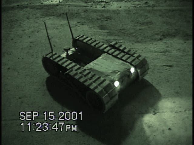 5 ฟีเจอร์ดีกับบ้านมีสุนัข รีวิว iRobot Roomba Combo j7+ หุ่นยนต์ดูดฝุ่นและถูพื้น 2 in 1 6 5 ฟีเจอร์ดีกับบ้านมีสุนัข รีวิว iRobot Roomba Combo j7+ หุ่นยนต์ดูดฝุ่นและถูพื้น 2 in 1 6
