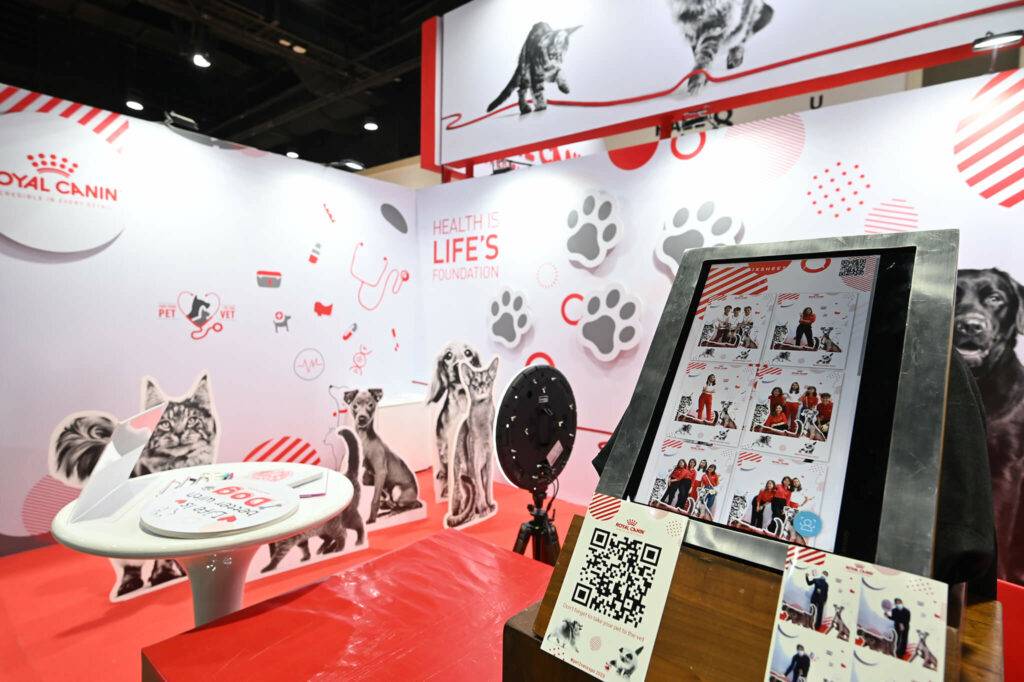 พาหมาปรึกษา ปรึกษา Vet Service ที่บูธ ROYALCANIN ในงาน PET EXPO 2023 12 พาหมาปรึกษา ปรึกษา Vet Service ที่บูธ ROYALCANIN ในงาน PET EXPO 2023 12