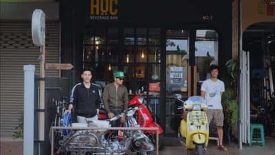 Hoc Beverage Bar & Cat Café 3