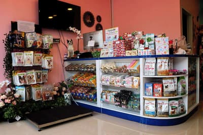 Hello puppy grooming & cafe (ซอยนัมเบอร์วัน-ราม2) 1