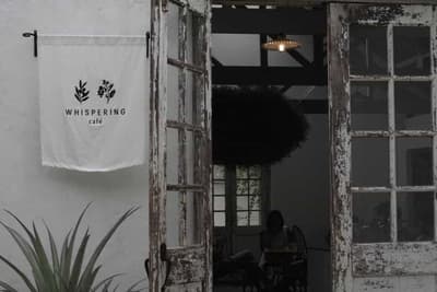 Little Tree Garden Cafe (สามพราน) 9