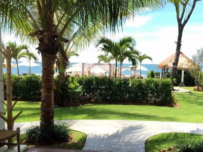 Sanae Beach Club 1
