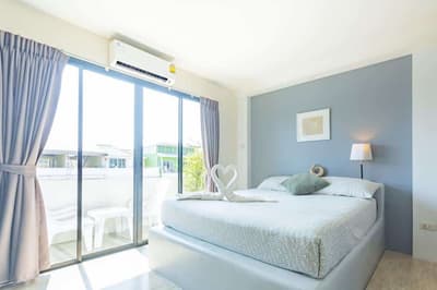 The BEACH CHA AM Guesthouse & Residence 6