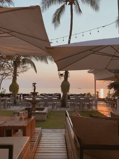 Living Room Bistro Hua Hin 9