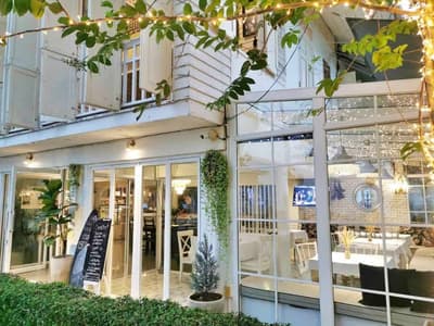 Living Room Bistro Hua Hin 2