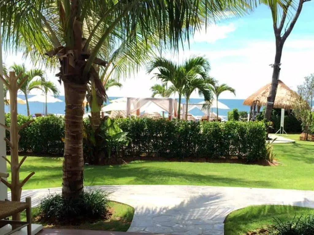Sanae Beach Club 1
