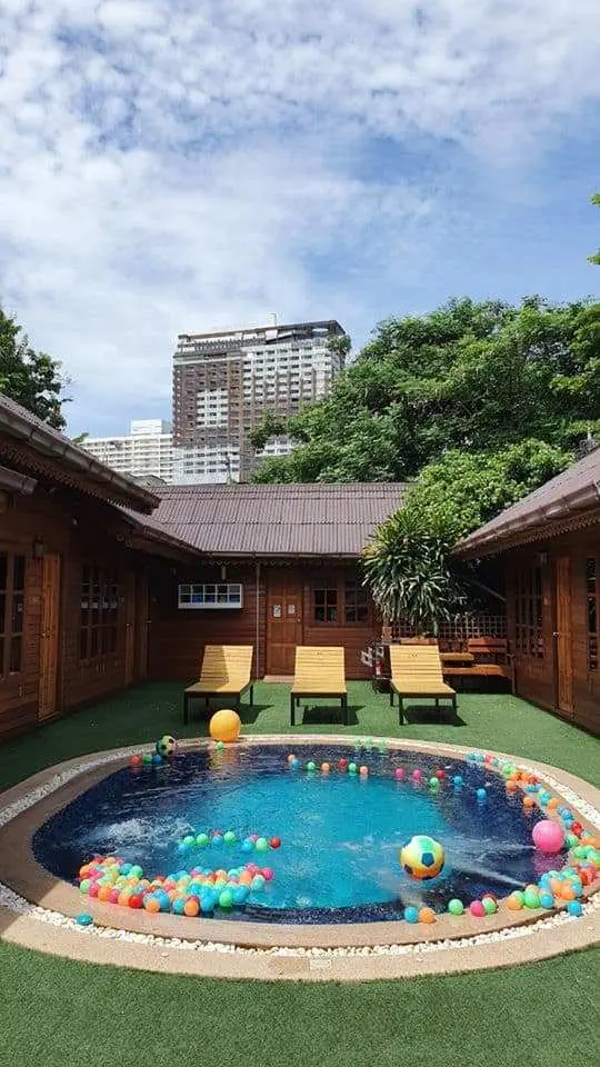 Basaya Beach Hotel & Resort 1