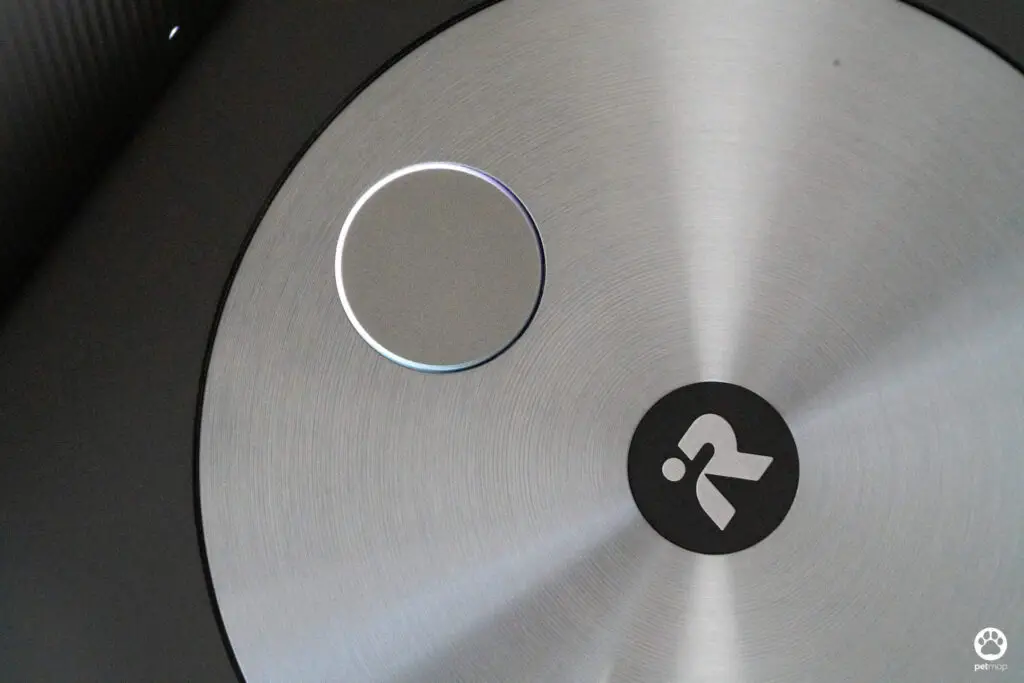 5 ฟีเจอร์ดีกับบ้านมีสุนัข รีวิว iRobot Roomba Combo j7+ หุ่นยนต์ดูดฝุ่นและถูพื้น 2 in 1 58 5 ฟีเจอร์ดีกับบ้านมีสุนัข รีวิว iRobot Roomba Combo j7+ หุ่นยนต์ดูดฝุ่นและถูพื้น 2 in 1 53