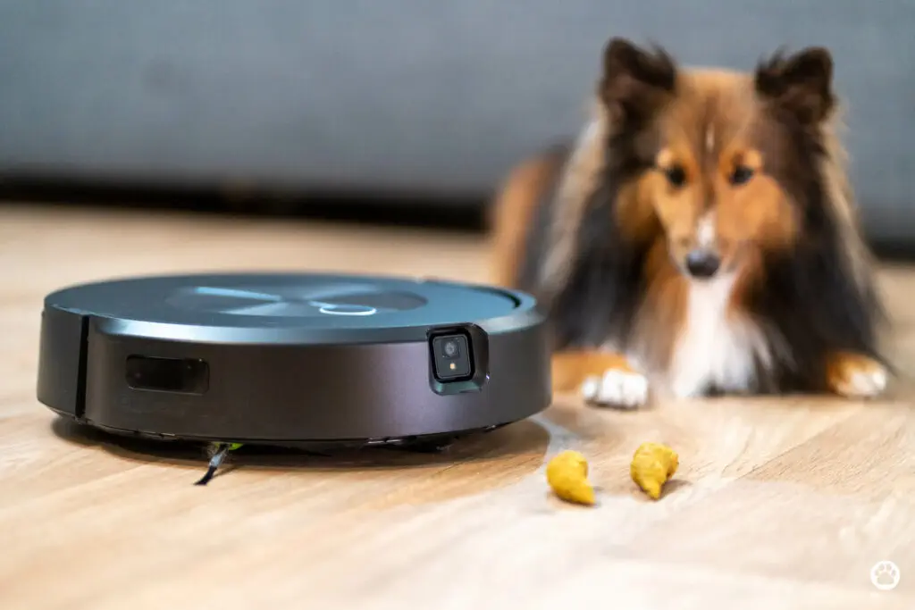 5 ฟีเจอร์ดีกับบ้านมีสุนัข รีวิว iRobot Roomba Combo j7+ หุ่นยนต์ดูดฝุ่นและถูพื้น 2 in 1 22 5 ฟีเจอร์ดีกับบ้านมีสุนัข รีวิว iRobot Roomba Combo j7+ หุ่นยนต์ดูดฝุ่นและถูพื้น 2 in 1 21