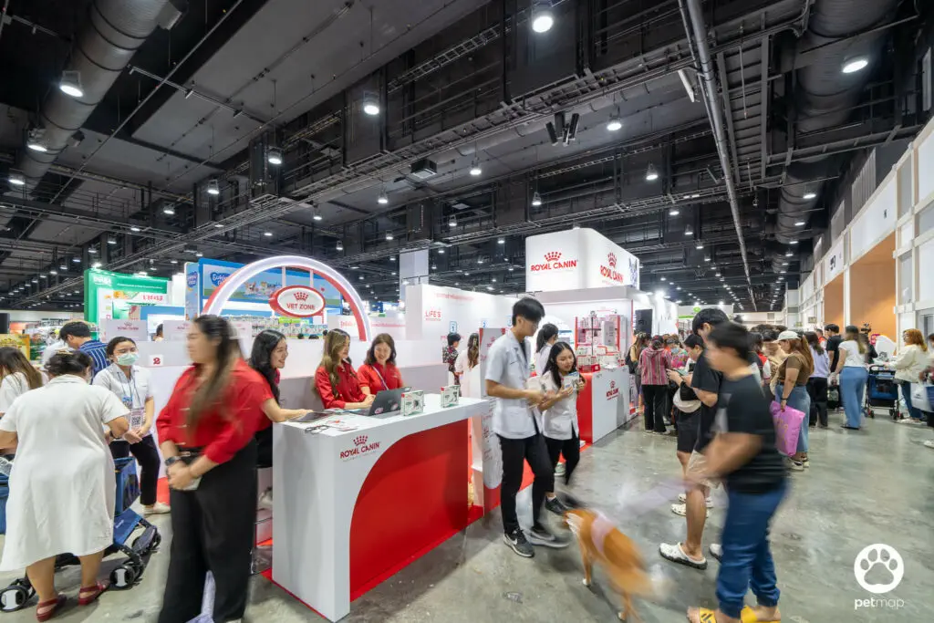บูธโรยัล คานิน พาค้นพบขุมทรัพย์ความรู้ด้านโภชนาการในงาน Pet Expo Thailand 2024 2 บูธโรยัล คานิน พาค้นพบขุมทรัพย์ความรู้ด้านโภชนาการในงาน Pet Expo Thailand 2024 2